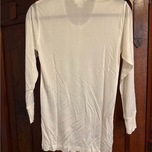 WinterSilks Cream Long Sleeve Women's Silk Top - Picture 2 of 8